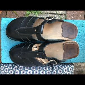 Troentorp Clog Sandal (Black)